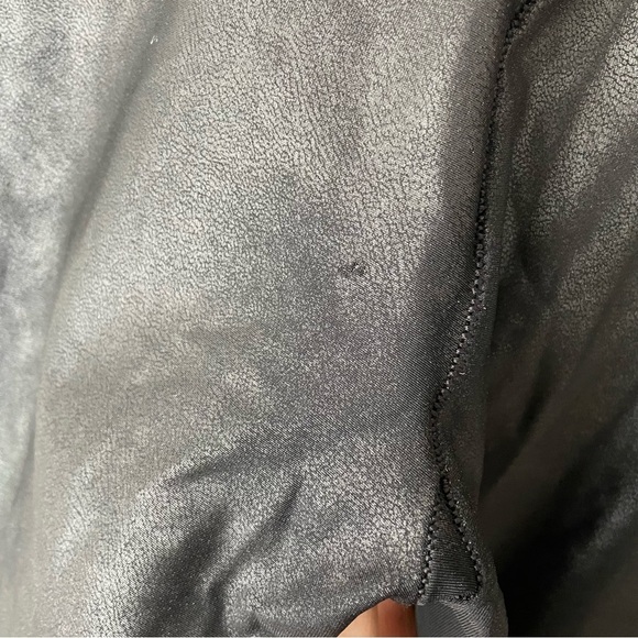 Spanx Spanxshape Faux Leather Leggings Shiny Vegan Tight Black Large FLAWED - Picture 6 of 8